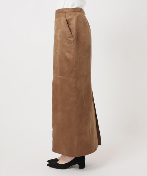 U by SPICK&SPAN（ユーバイスピックアンドスパン）の「フェイクスエードバックスリットスカート（スカート・レディース・ブラウン・36/38）」の10枚目の写真