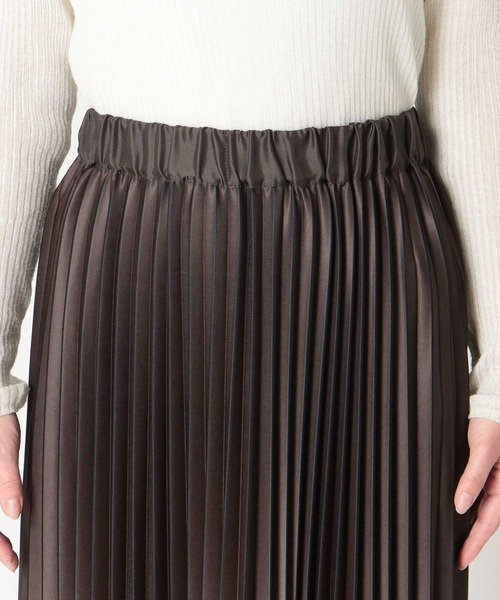 Jines（ジネス）の「ニットプリーツスカート（スカート・レディース・ブラウン/ブラック・38）」の6枚目の写真