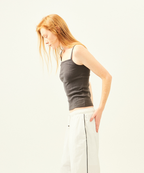 LABELARCHIVE(ラベルアーカイブ)の「Ella rib camisole coal(Tシャツ/カットソー・レディース・その他・ONE SIZE)」の3枚目の写真