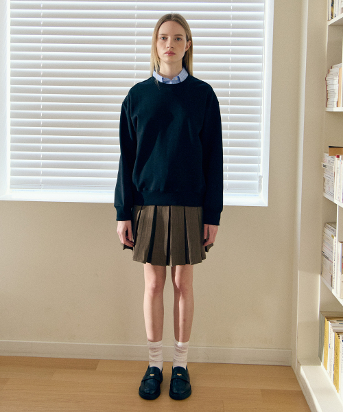 BASIC HOUSE（ベーシックハウス）の「女性特別綿セミオーバーフィットスウェットブラック（スウェット・レディース・ブラック・FREE）」の5枚目の写真