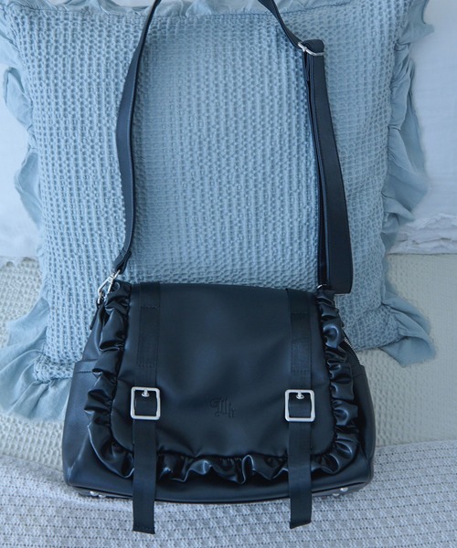 Whinny（ホワイニー）の「Whinny/【2026春新作♪】便利お嬢様のおとぼけバッグ（ショルダーバッグ・レディース・ホワイト/ブラック・FREE）」の3枚目の写真