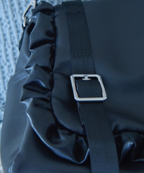 Whinny（ホワイニー）の「Whinny/【2026春新作♪】便利お嬢様のおとぼけバッグ（ショルダーバッグ・レディース・ホワイト/ブラック・FREE）」の5枚目の写真