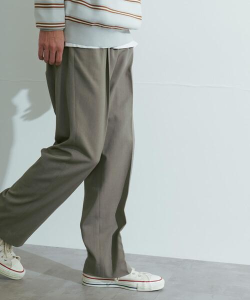 URBAN RESEARCH DOORS（アーバンリサーチドアーズ）の「『UR TECH』完声2タックワイドトラウザー（その他パンツ・メンズ・チャコールグレー/ベージュ系その他/ブラック・LARGE/MEDIUM/SMALL）」の8枚目の写真