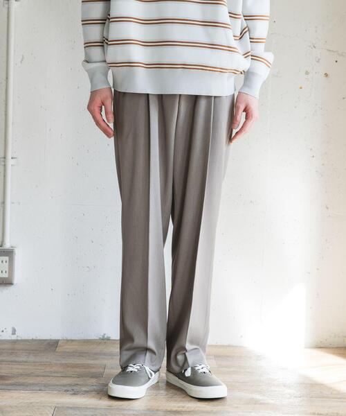 URBAN RESEARCH DOORS（アーバンリサーチドアーズ）の「『UR TECH』完声2タックワイドトラウザー（その他パンツ・メンズ・チャコールグレー/ベージュ系その他/ブラック・LARGE/MEDIUM/SMALL）」の6枚目の写真