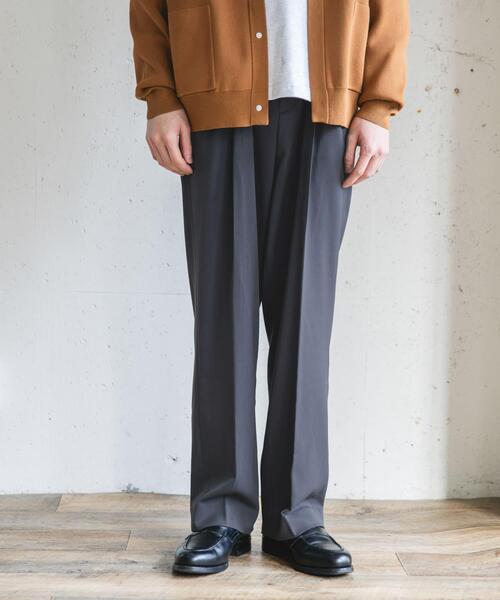 URBAN RESEARCH DOORS（アーバンリサーチドアーズ）の「『UR TECH』完声2タックワイドトラウザー（その他パンツ・メンズ・チャコールグレー/ベージュ系その他/ブラック・LARGE/MEDIUM/SMALL）」の18枚目の写真