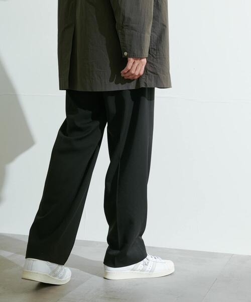 UR TECH』完声2タックワイドトラウザー（その他パンツ）｜URBAN