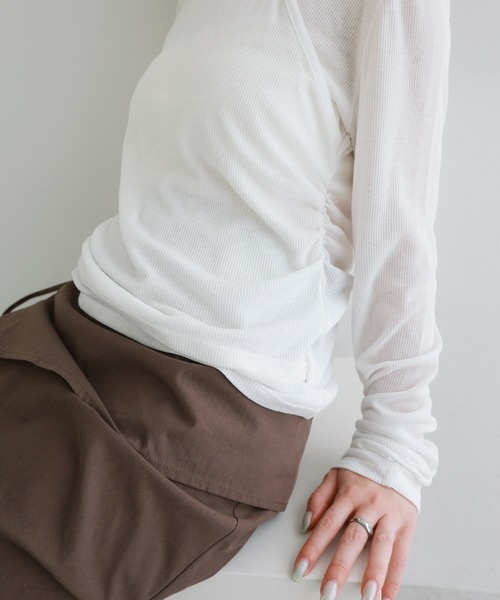 Freesia by andme(フリージアバイアンドミー)の「ホルターネックシアーリブトップス(Tシャツ/カットソー・レディース・杢グレー/ブラック/ライトピンク/オフホワイト・FREE)」の8枚目の写真