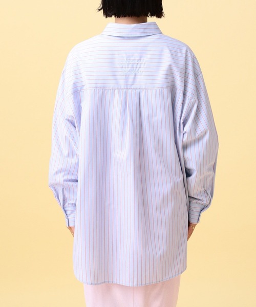 LEPSIM(レプシィム)の「【産前・産後対応】マタニティ/ストライプ刺繍シャツ 640895(マタニティウェア/グッズ・レディース・ライトベージュ/ライトブルー・FREE)」の6枚目の写真