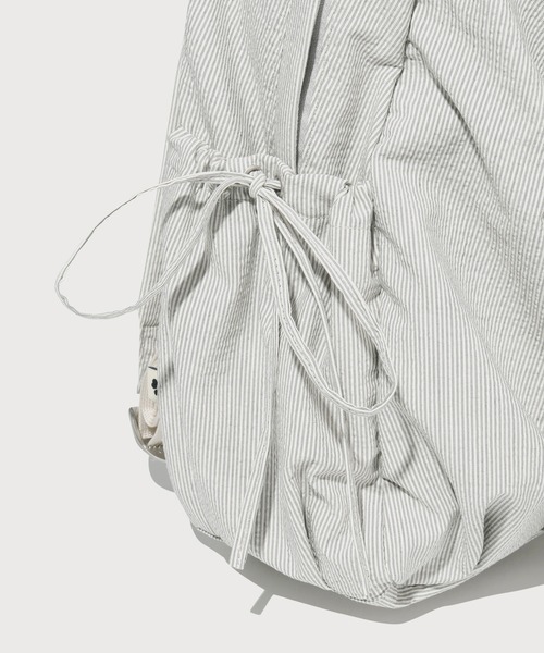 COVERNAT（カバーナット）の「WOMEN CLOVER HEART NEW SHIRRING BACKPACK（バックパック/リュック・レディース・ブラック系その他/ストライプ・FREE）」の11枚目の写真