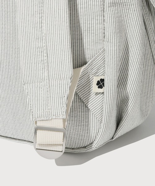 COVERNAT（カバーナット）の「WOMEN CLOVER HEART NEW SHIRRING BACKPACK（バックパック/リュック・レディース・ブラック系その他/ストライプ・FREE）」の15枚目の写真