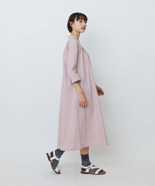 LOISIR（ロワズィール）の「オーガニックコットンローンスタンドカラーワンピース（ワンピース・レディース・ブラック/ピンク/グレー・FREE）」の5枚目の写真