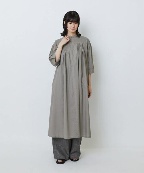 LOISIR（ロワズィール）の「オーガニックコットンローンスタンドカラーワンピース（ワンピース・レディース・ブラック/ピンク/グレー・FREE）」の7枚目の写真