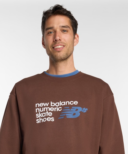 NEW BALANCE(ニューバランス)の「Numeric フレンチテリースウェットクルー(スウェット・メンズ・チョコ・SMALL/MEDIUM/LARGE/X-LARGE/XX-LARGE)」の4枚目の写真
