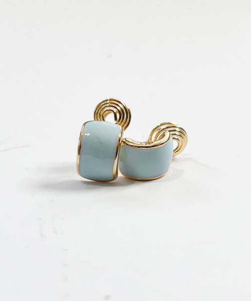 yu-ka(ユーカ)の「YU-KA:パステルカーブ イヤリング Pastel color curve earring(イヤリング・レディース・ブルー/ピンク/イエロー/パープル・FREE)」の1枚目の写真
