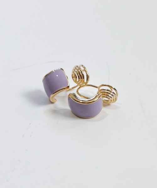 yu-ka(ユーカ)の「YU-KA:パステルカーブ イヤリング Pastel color curve earring(イヤリング・レディース・ブルー/ピンク/イエロー/パープル・FREE)」の7枚目の写真