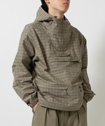 DAIWA PIER39（ダイワピア39）の「TECH ANORAK JACKET SUMMER PLAID（パーカー）」