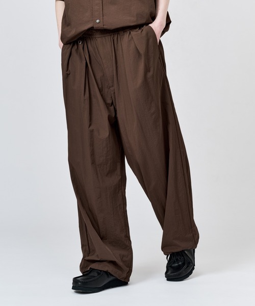NYLON BICOLOR 2TUCK DRAWSTRING PANTS / ナイロンバイカラー