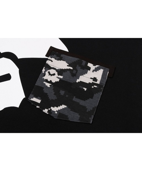 A BATHING APE(アベイシングエイプ)の「MULTI PIXEL CAMO MAD APE FACE POCKET TEE(Tシャツ/カットソー・メンズ・ブラック/オリーブ・XX-LARGE/SMALL/LARGE/MEDIUM/X-LARGE)」の5枚目の写真