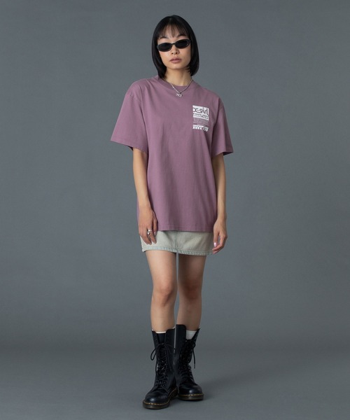 X-girl(エックスガール)の「BI COLOR BOX LOGO S/S TEE(Tシャツ/カットソー・レディース・ブラック/ホワイト/パープル・M/L/S)」の8枚目の写真