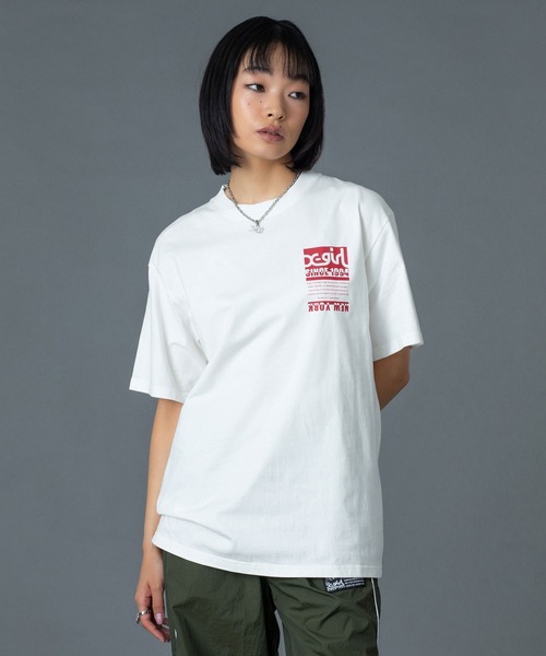 X-girl(エックスガール)の「BI COLOR BOX LOGO S/S TEE(Tシャツ/カットソー・レディース・ブラック/ホワイト/パープル・M/L/S)」の12枚目の写真