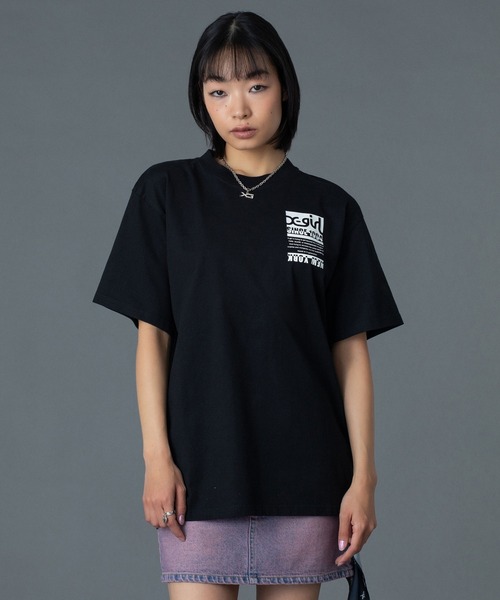 X-girl(エックスガール)の「BI COLOR BOX LOGO S/S TEE(Tシャツ/カットソー・レディース・ブラック/ホワイト/パープル・M/L/S)」の20枚目の写真