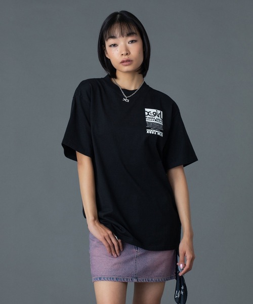 X-girl(エックスガール)の「BI COLOR BOX LOGO S/S TEE(Tシャツ/カットソー・レディース・ブラック/ホワイト/パープル・M/L/S)」の21枚目の写真