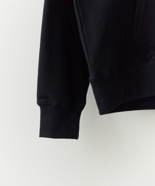 FACETASM（ファセッタズム）の「FACETASM/ファセッタズム × NEW ERA/ニューエラ LOGO Hoodie コラボロゴ カンガルーポケット プルオーバーパーカー 2026年春夏（パーカー・メンズ・ブラック・S/M/L/XL）」の12枚目の写真