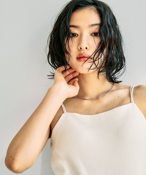 LEPSIM（レプシィム）の「カップ付きWキャミソール　647443（キャミソール・レディース・ブラック/アイボリー/カーキブラウン/レッド・LARGE/MEDIUM）」の5枚目の写真