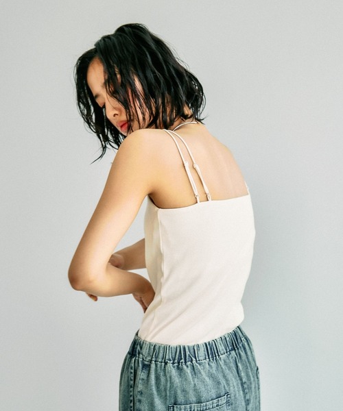 LEPSIM（レプシィム）の「カップ付きWキャミソール　647443（キャミソール・レディース・ブラック/アイボリー/カーキブラウン/レッド・LARGE/MEDIUM）」の7枚目の写真