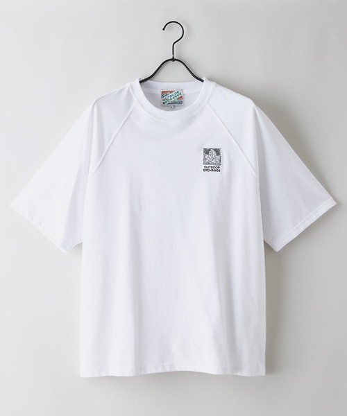 OUTDOOR EXCHANGE（アウトドアエクスチェンジ）の「【OUTDOOR EXCHANGE/アウトドアエクスチェンジ】×【ZERO STAIN/ゼロステイン】コラボ ラグランスリーブ Tシャツ 汗ジミ防止 UVカット 防汚効果 リーフ柄 ブランドロゴ ユニセックス（Tシャツ/カットソー・メンズ・オフホワイト/スミクロ/ホワイト・MEDIUM/LARGE）」の4枚目の写真