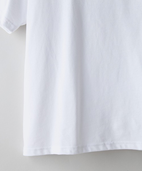 OUTDOOR EXCHANGE（アウトドアエクスチェンジ）の「【OUTDOOR EXCHANGE/アウトドアエクスチェンジ】×【ZERO STAIN/ゼロステイン】コラボ ラグランスリーブ Tシャツ 汗ジミ防止 UVカット 防汚効果 リーフ柄 ブランドロゴ ユニセックス（Tシャツ/カットソー・メンズ・オフホワイト/スミクロ/ホワイト・MEDIUM/LARGE）」の9枚目の写真