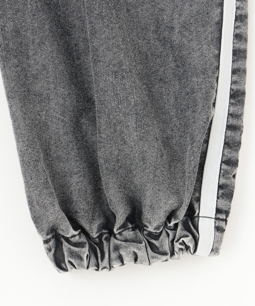 minimal（ミニマル）の「【裾ゴム仕様】ライン入りデニムカーゴパンツ（その他パンツ・キッズ・ブラック/ブルー・120cm/110cm/100cm/140cm/130cm）」の19枚目の写真