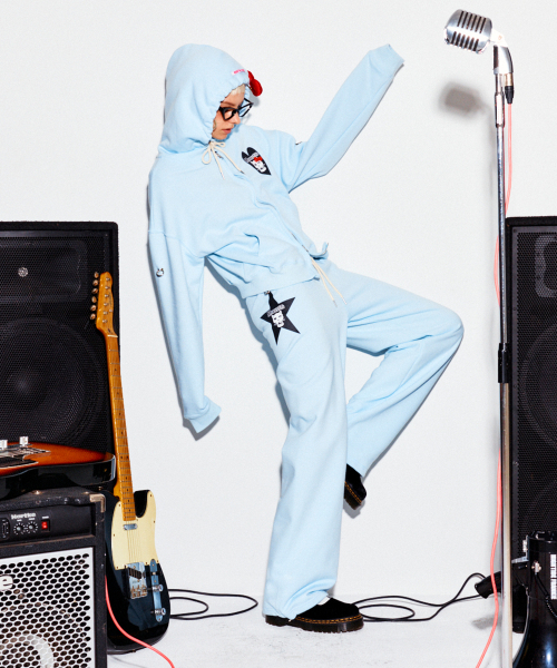 HIGHTIDEFRANKIE(ハイタイドフランキー)の「MEOWSFITS Hoodie Pants Set Sky Blue(パーカー・レディース・スカイブルー・FREE)」の3枚目の写真