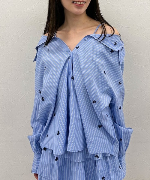 archives(アルシーヴ)の「花柄刺繍ストライプ2wayオフショルシャツ(シャツ/ブラウス・レディース・ブルー/ベージュ/イエロー・MEDIUM)」の13枚目の写真