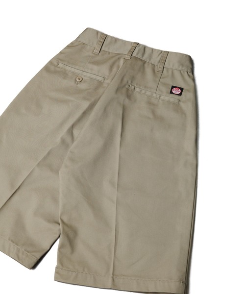 RED KAP(レッドキャップ)の「《RED KAP》Short WORK PANTS(チノパンツ・メンズ・チャコールグレー/ブラック/ベージュ・LARGE/XXXX-LARGE/XXX-LARGE/XX-LARGE/X-LARGE/MEDIUM/SMALL/X-SMALL)」の3枚目の写真