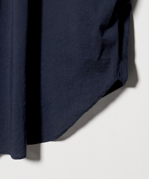 green label relaxing（グリーンレーベルリラクシング）の「［size SHORTあり］ショルダー タック スキッパー ブラウス（シャツ/ブラウス・レディース・ネイビー/ケリーグリーン/その他1/オフホワイト・SHORT/FREE）」の16枚目の写真