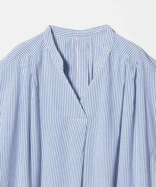 green label relaxing（グリーンレーベルリラクシング）の「［size SHORTあり］ショルダー タック スキッパー ブラウス（シャツ/ブラウス・レディース・ネイビー/ケリーグリーン/その他1/オフホワイト・SHORT/FREE）」の13枚目の写真
