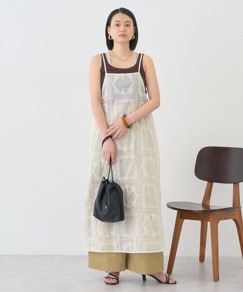 AMERICAN HOLIC(アメリカンホリック)の「シアー刺繍キャミワンピース(ペチコート付き)(ワンピース・レディース・アイボリー/ブラック・L/M)」の12枚目の写真