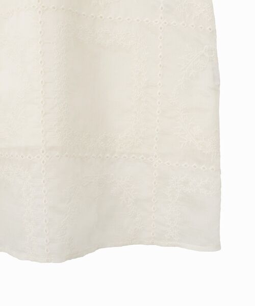 AMERICAN HOLIC(アメリカンホリック)の「シアー刺繍キャミワンピース(ペチコート付き)(ワンピース・レディース・アイボリー/ブラック・L/M)」の3枚目の写真