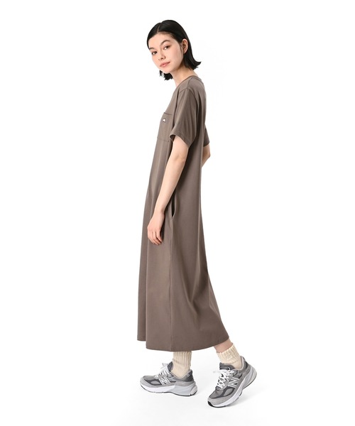 NEW BALANCE(ニューバランス)の「シューパッチドレス(ワンピース・レディース・ネイビー/モカ・X-LARGE/LARGE/MEDIUM/SMALL)」の3枚目の写真