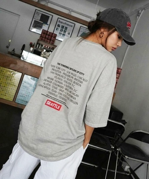 Dalfwin(ダールフィン)の「韓国ファッション SEATTLE英字バックプリント半袖Tシャツ(Tシャツ/カットソー・レディース・ベージュ/ホワイト/チャコールグレー/グレー・FREE)」の15枚目の写真
