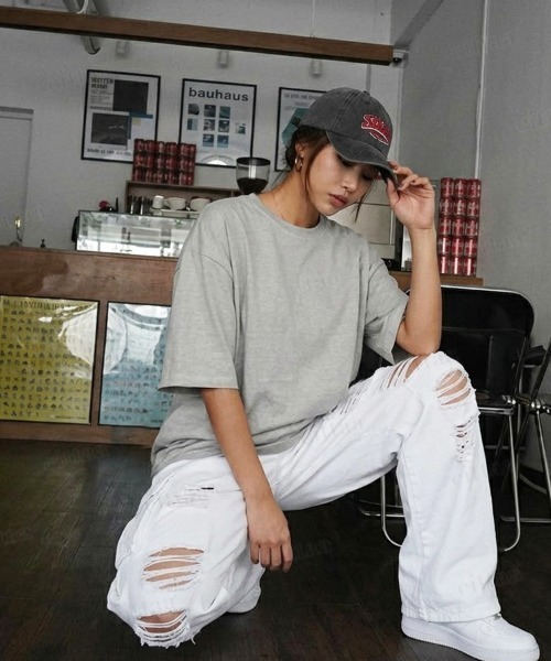 Dalfwin(ダールフィン)の「韓国ファッション SEATTLE英字バックプリント半袖Tシャツ(Tシャツ/カットソー・レディース・ベージュ/ホワイト/チャコールグレー/グレー・FREE)」の18枚目の写真
