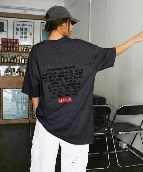 Dalfwin(ダールフィン)の「韓国ファッション SEATTLE英字バックプリント半袖Tシャツ(Tシャツ/カットソー・レディース・ベージュ/ホワイト/チャコールグレー/グレー・FREE)」の20枚目の写真