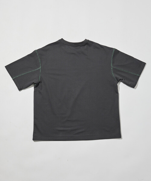 Firsthand(ファーストハンド)の「Firsthand/ファーストハンド ボックスシルエット 配色ラダーステッチ クルーネック Tシャツ(Tシャツ/カットソー・メンズ・ホワイト/ブラック/チャコールグレー・MEDIUM/LARGE)」の13枚目の写真