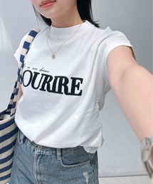 AS KNOW AS plus（アズノゥアズプラス）の「〇モックネック フレンチスリーブ ロゴTシャツ（Tシャツ/カットソー）」