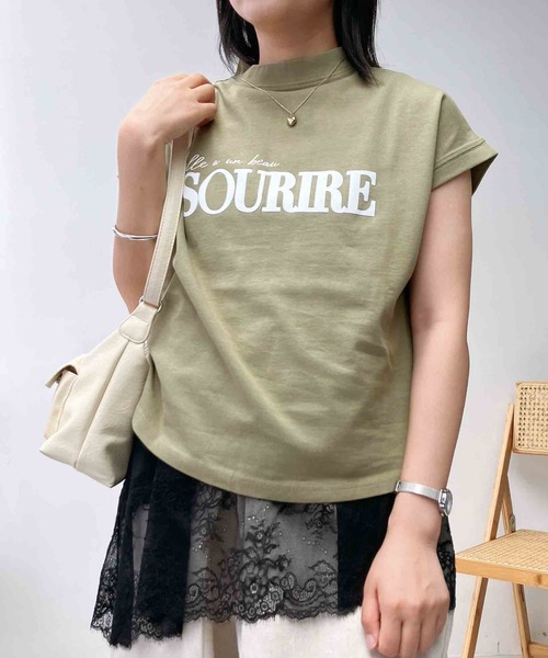 AS KNOW AS plus(アズノゥアズプラス)の「〇モックネック フレンチスリーブ ロゴTシャツ(Tシャツ/カットソー・レディース・ブラック/杢グレー/グリーン/オフホワイト・FREE)」の13枚目の写真
