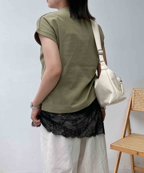 AS KNOW AS plus(アズノゥアズプラス)の「〇モックネック フレンチスリーブ ロゴTシャツ(Tシャツ/カットソー・レディース・ブラック/杢グレー/グリーン/オフホワイト・FREE)」の16枚目の写真