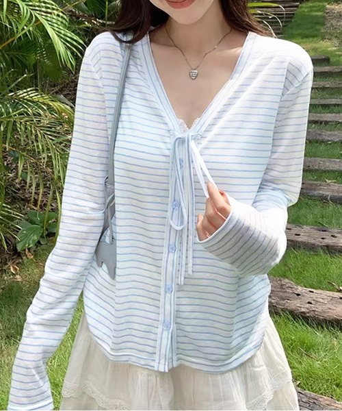 core core(コアコア)の「ボーダー柄シアーVネックカーディガン(カーディガン/ボレロ・レディース・ライトピンク/ライトブルー・FREE)」の3枚目の写真