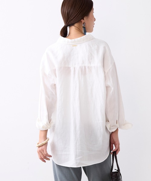 MICA&DEAL(マイカ&ディール)の「ラミー2WAYシアーシャツ(シャツ/ブラウス・レディース・キャメル/ラベンダー/ブラック/オフホワイト・FREE)」の6枚目の写真