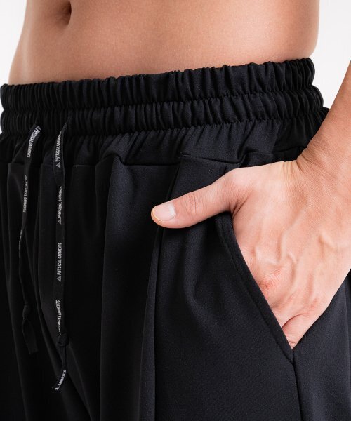PHYSICAL GARMENTS（フィジカルガーメンツ）の「P4024 (裏起毛) 機能性ピンタックワイドパンツ [ブラック]（スウェットパンツ・メンズ・その他・MEDIUM/X-LARGE/LARGE）」の4枚目の写真